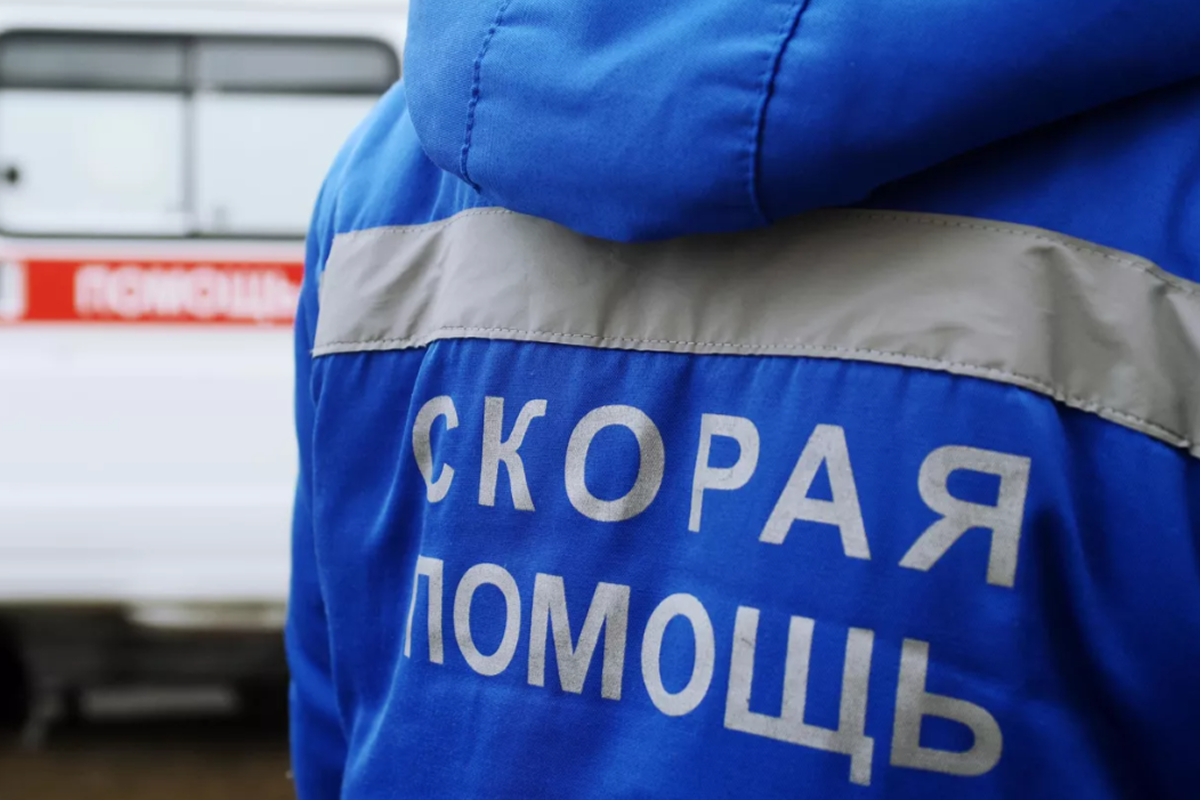 В ЛНР погибли два человека, включая подростка, при атаке дрона ВСУ