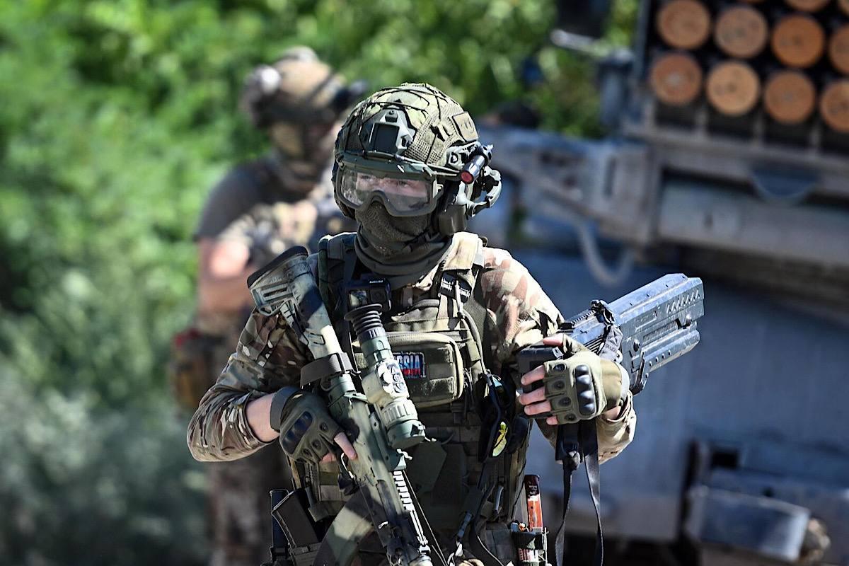 Минобороны РФ заявило о дальнейшем продвижении ВС РФ вглубь обороны ВСУ в Сумской области