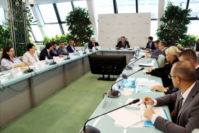 Спикер Самарской губернской Думы Геннадий Котельников рассказал, как продвигается программа расселения аварийного жилья