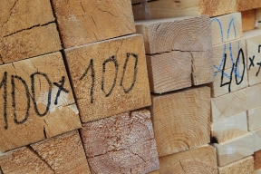 Около половины экспортируемой из Новгородской области древесины покупает Китай