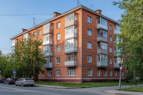 Депутат Якубовский предложил необычный способ получения дохода от крыши многоквартирного дома