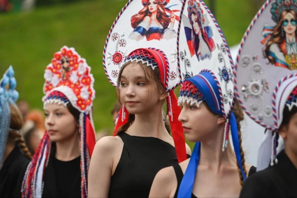 Продажи кокошников в Петербурге и Ленобласти выросли в три раза