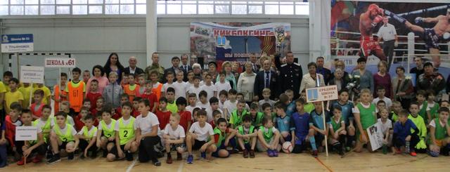 В Ульяновске прошел турнир по мини-футболу ко Дню Героев