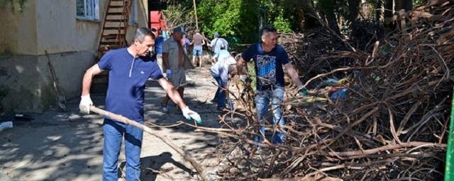 В Кореизе прошел субботник «Зеленая Россия»