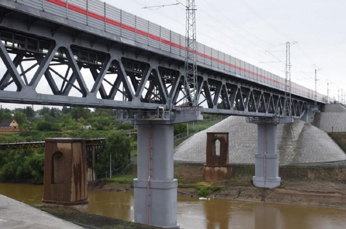 В Омске хотят построить три моста к 2040 году, по одному из них пустят трамваи