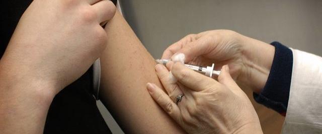 В красногорских школах и детсадах продолжается вакцинация от гриппа