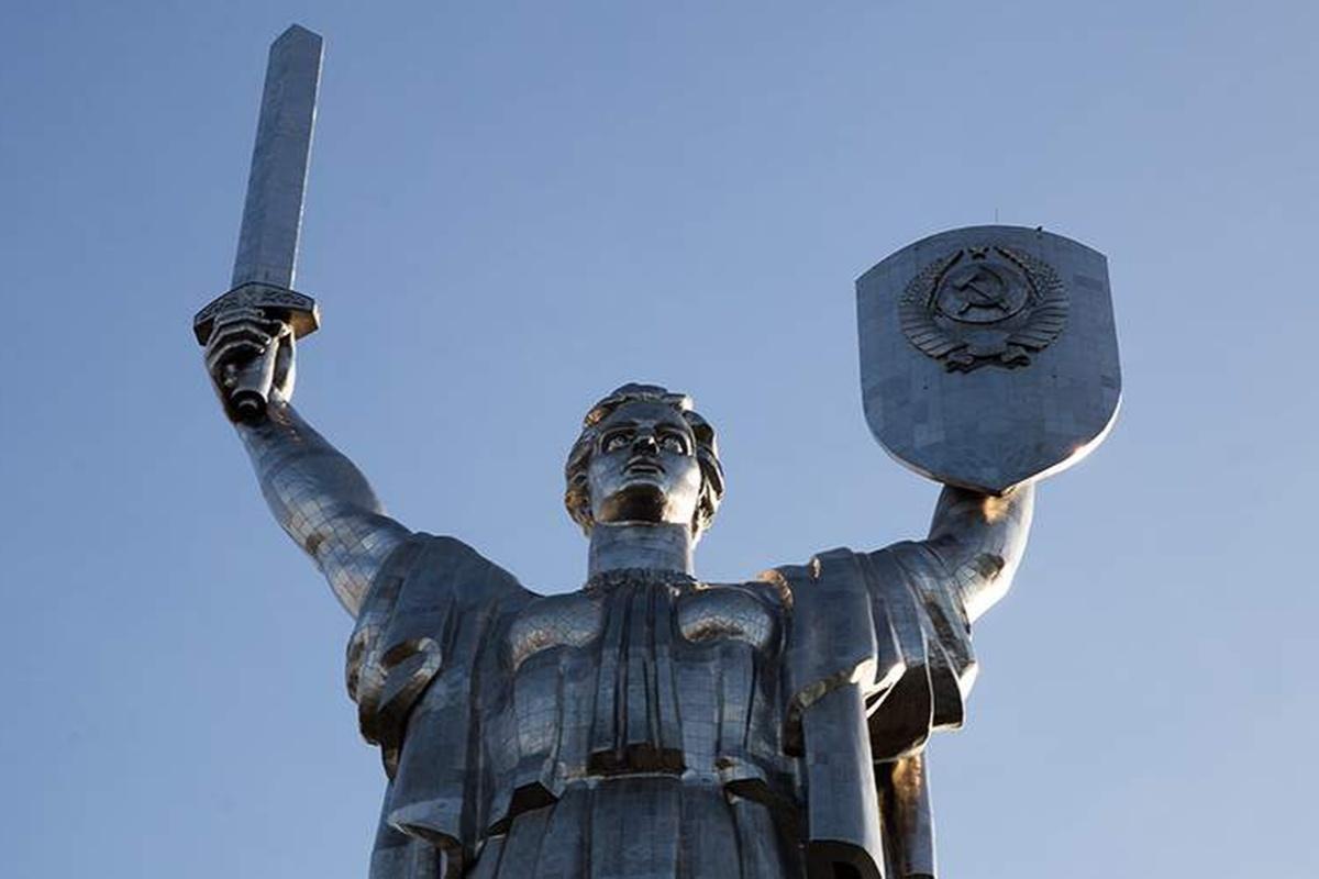 МИД РФ обвиняет Киев в отказе от мира и продолжении террористических действий