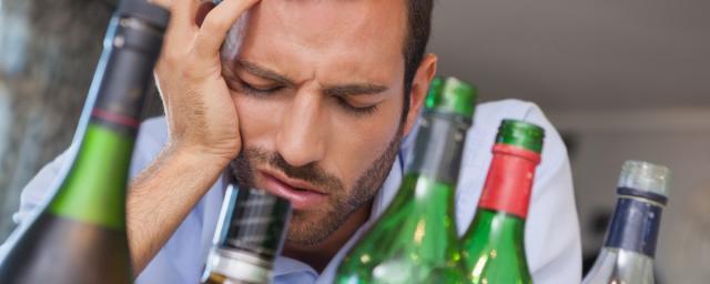 В Роспотребнадзоре рассказали о влиянии алкоголя на коронавирус