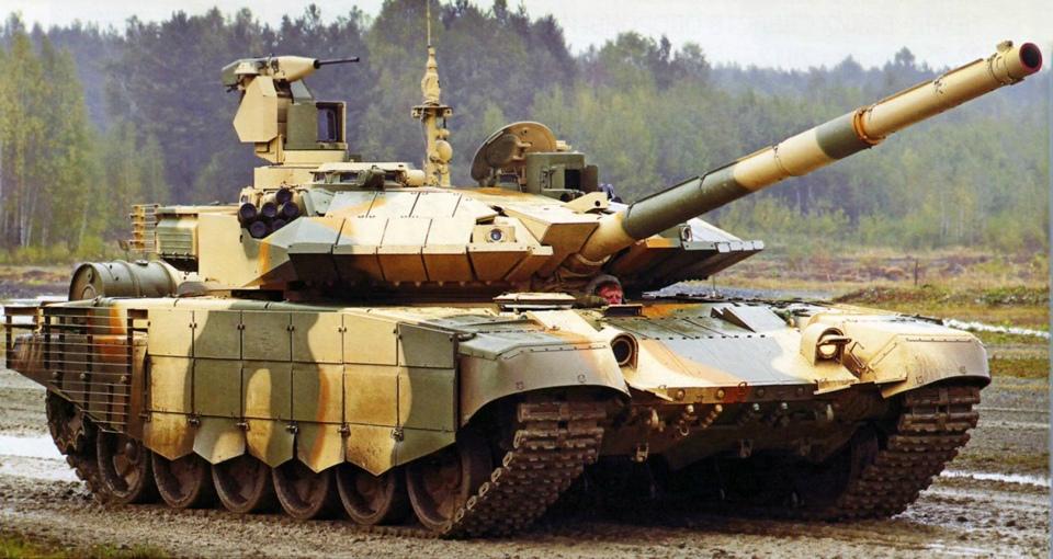 Китай сообщил о готовящемся разгроме российских танков Т-90 в Индии