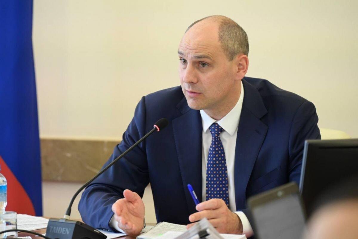 Денис Паслер: Подрядчики срывают графики дорожных работ в Свердловской области