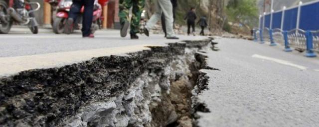 Пострадавшим от землетрясения в провинциях Юньнань и Цинхай власти Китая выделили 10 млн юаней