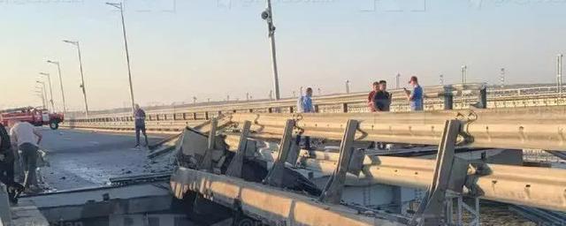 НАК: атаку на Крымский мост совершили два украинских надводных беспилотника