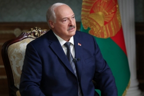 Лукашенко заявил, что украинцы сами отдали России Крымский полуостров