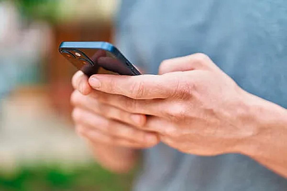 Невролог Демьяновская назвала признаки диджитал-деменции