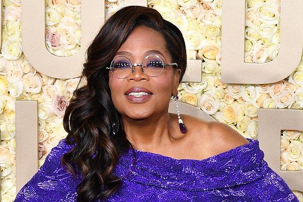 TV host Oprah Winfrey hospitalized with stomach flu