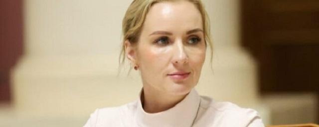 Детский омбудсмен Мария Львова-Белова усыновила осиротевшего мальчика из Мариуполя