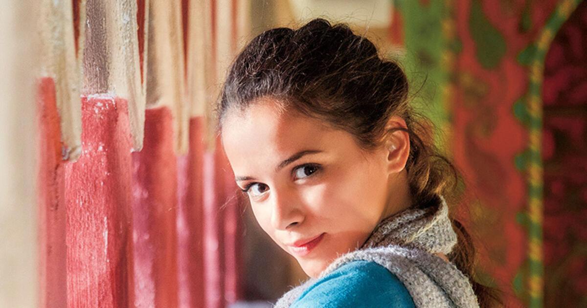 Чужая среди своих. Как живет звезда «Последнего богатыря» Мила Сивацкая после осуждения СВО