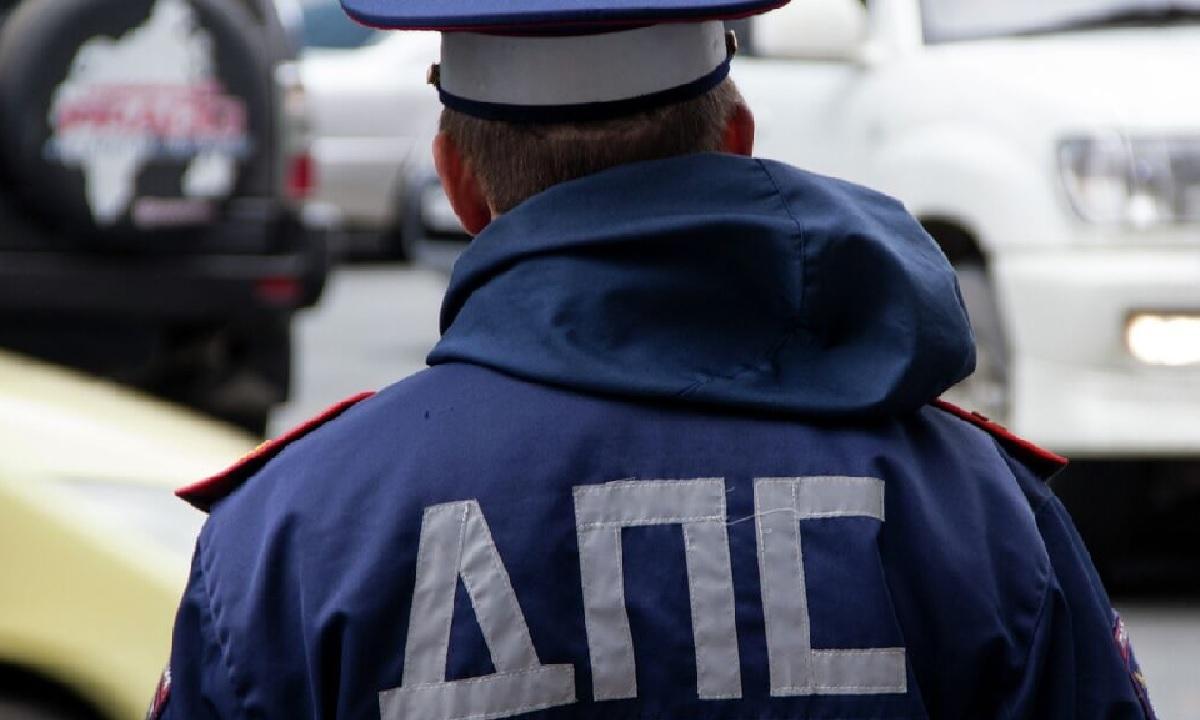 Водитель Херсонской области попался сотрудникам ДПС с липовыми правами