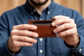 ВЦИОМ раскрыл, хватает ли россиянам денег на жизнь