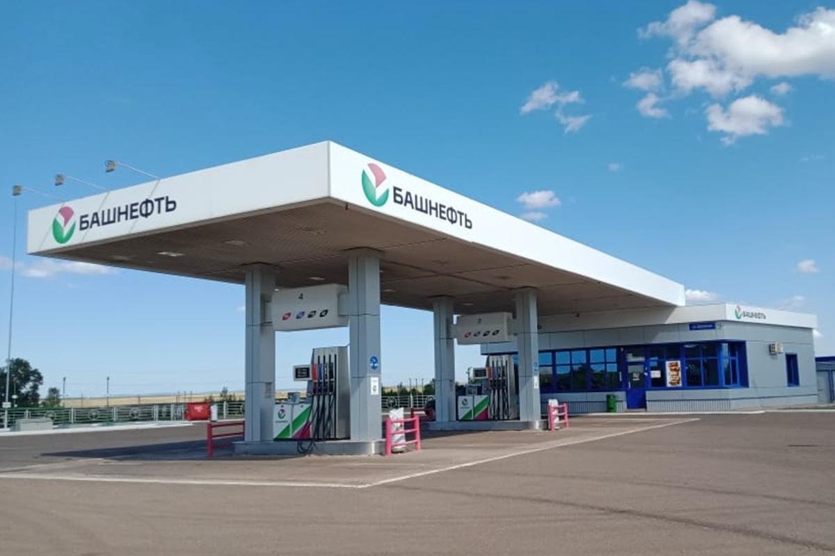 Совфед объяснил причины временного запрета на экспорт бензина