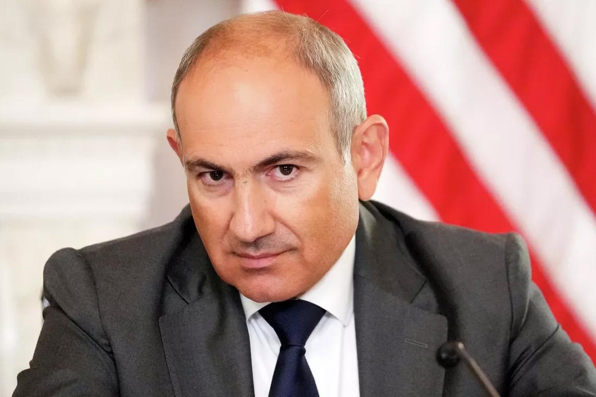 Захарова допустила визит премьер-министра Армении Пашиняна в Россию в сентябре