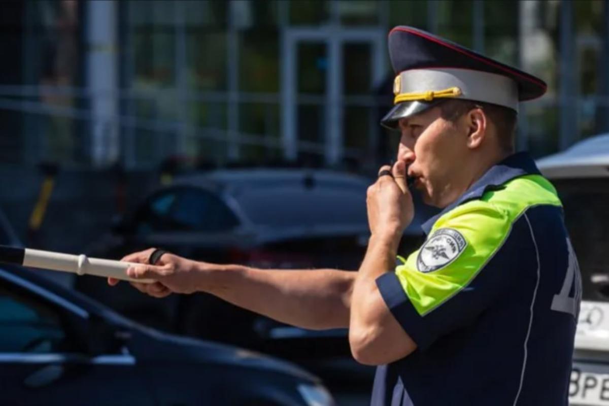 Красный свет для водителей: С мая 2025 года произошли важные изменения в ПДД