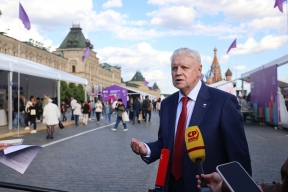 Миронов вновь поднимает вопрос о зарплатном стандарте: от законопроекта к письму в Минздрав