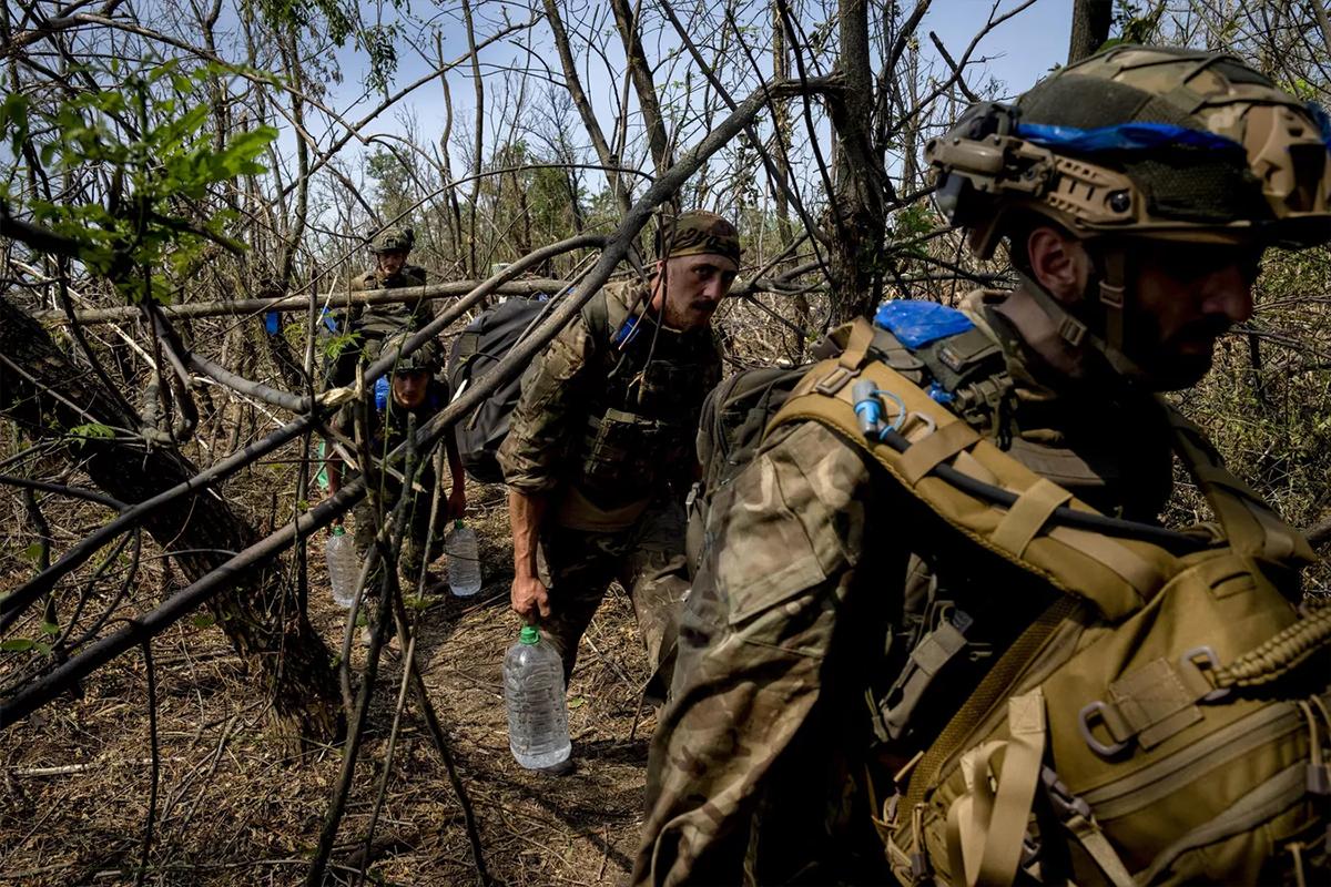 Командир бригады ВСУ обсуждал в соцсетях бегство с Украины в Польшу