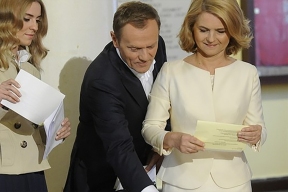 У супруги премьера Польши угнали Lexus