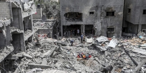 Свыше 30 человек погибли при ударе ВВС Израиля по школе, в которой располагался лагерь беженцев в Газе