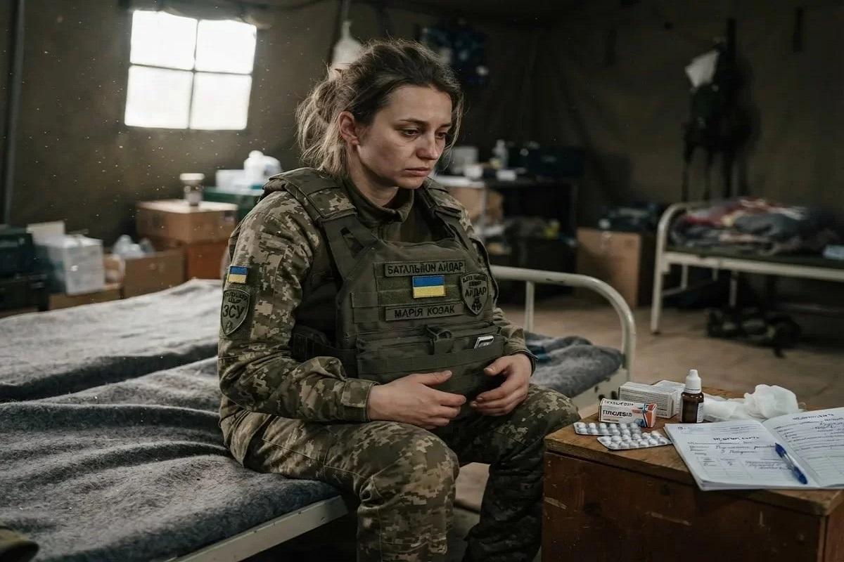 «В окопы вместо убежища»: военный эксперт рассказал, куда попадут украинки после массовой депортации из Евросоюза