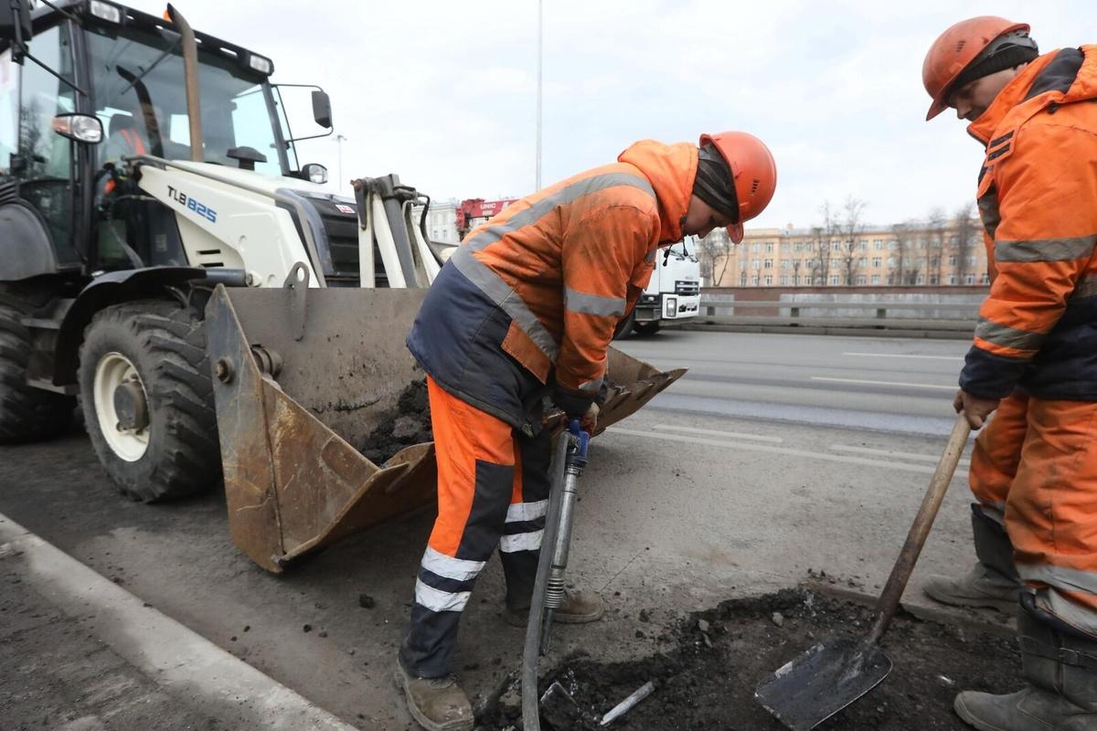 Власти Саратовской области сообщили о планах по ремонту дорог в сельской местности