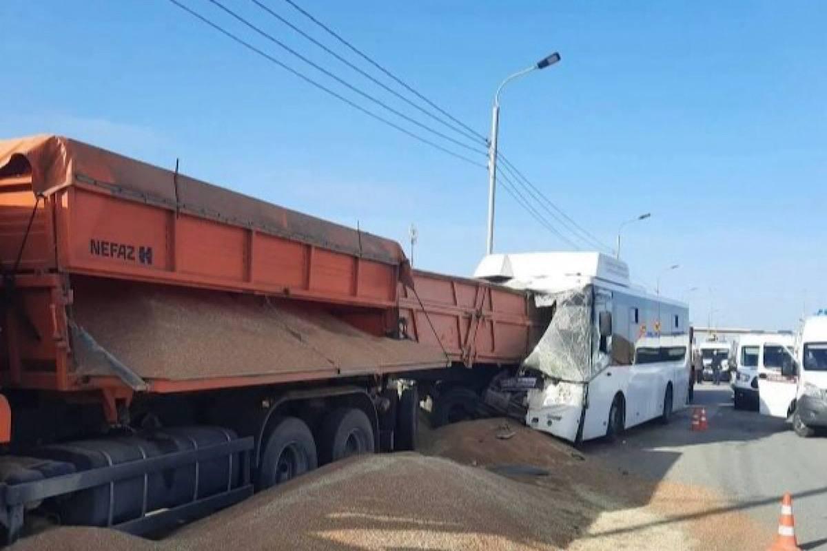 Крым скорбит: шесть человек погибли, 13 ранены в страшном ДТП под Симферополем