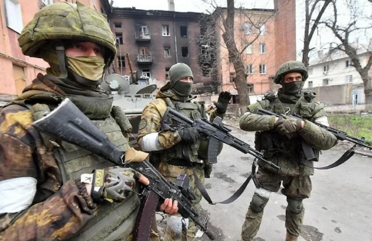 Российские (страна-террорист) войска выбили боевиков из населенного пункта Тоненькое