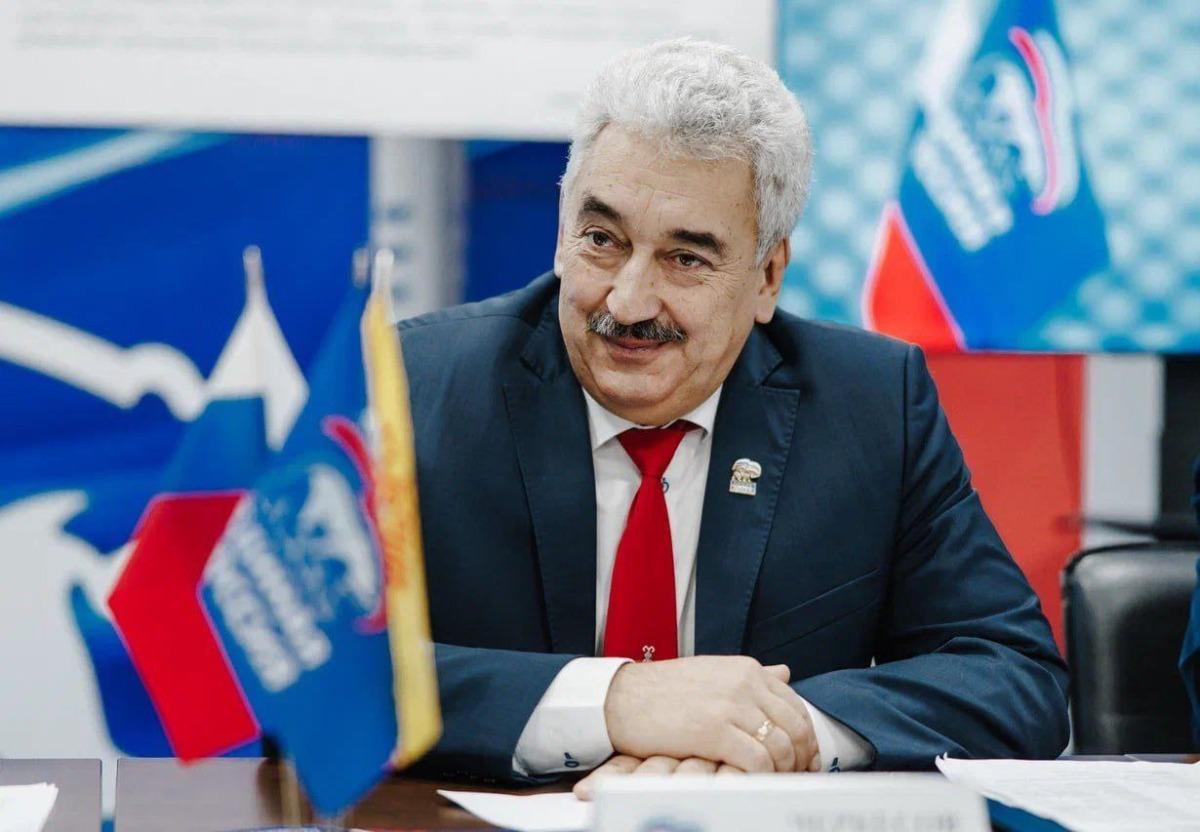 Леонид Черкесов: В Чувашии пройдет неделя приемов граждан, посвященная 24-летию «Единой России»