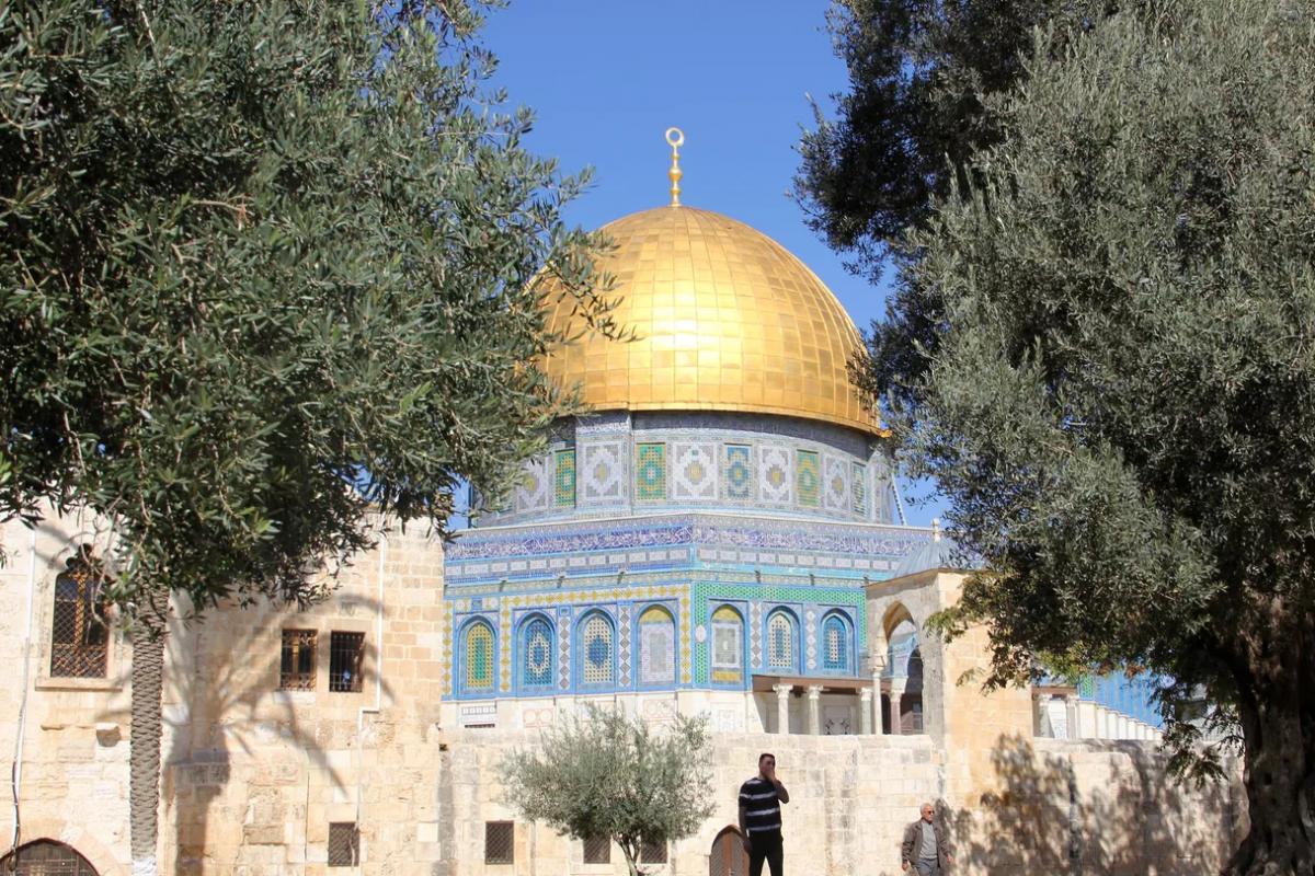 Израиль ограничит палестинцам вход на Храмовую гору в Рамадан