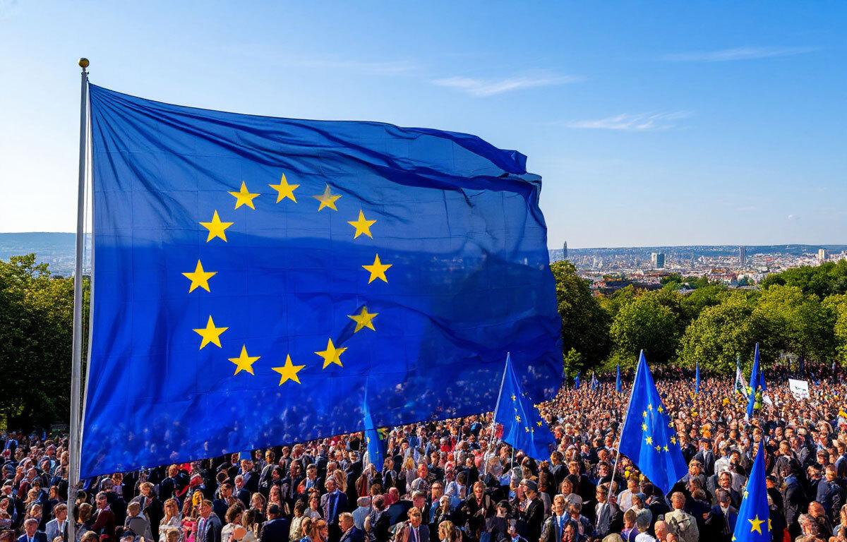 Премьер Нидерландов Схооф выступил против приема Украины в ЕС в обход Венгрии