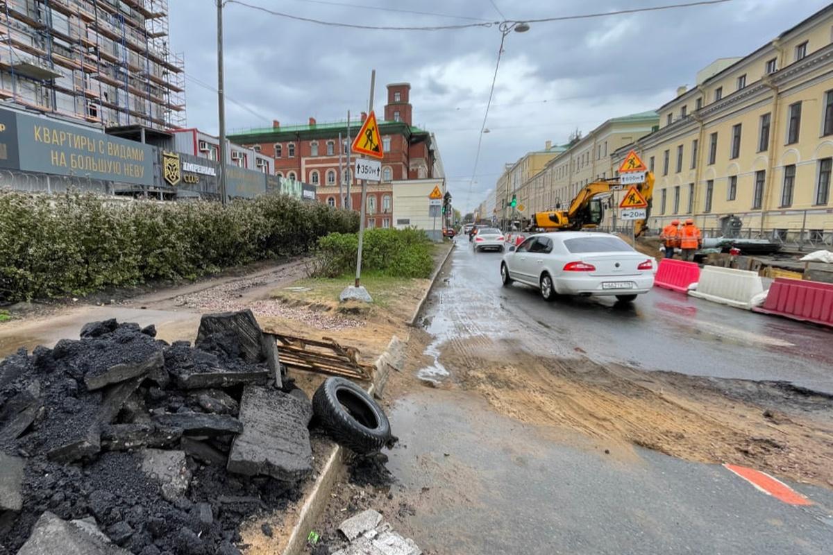 В Петербурге могут оштрафовать на 1 млн рублей организатора дорожных работ за грубые нарушения