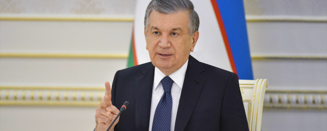 Мирзиёев призвал повысить интерес людей к узбекскому языку