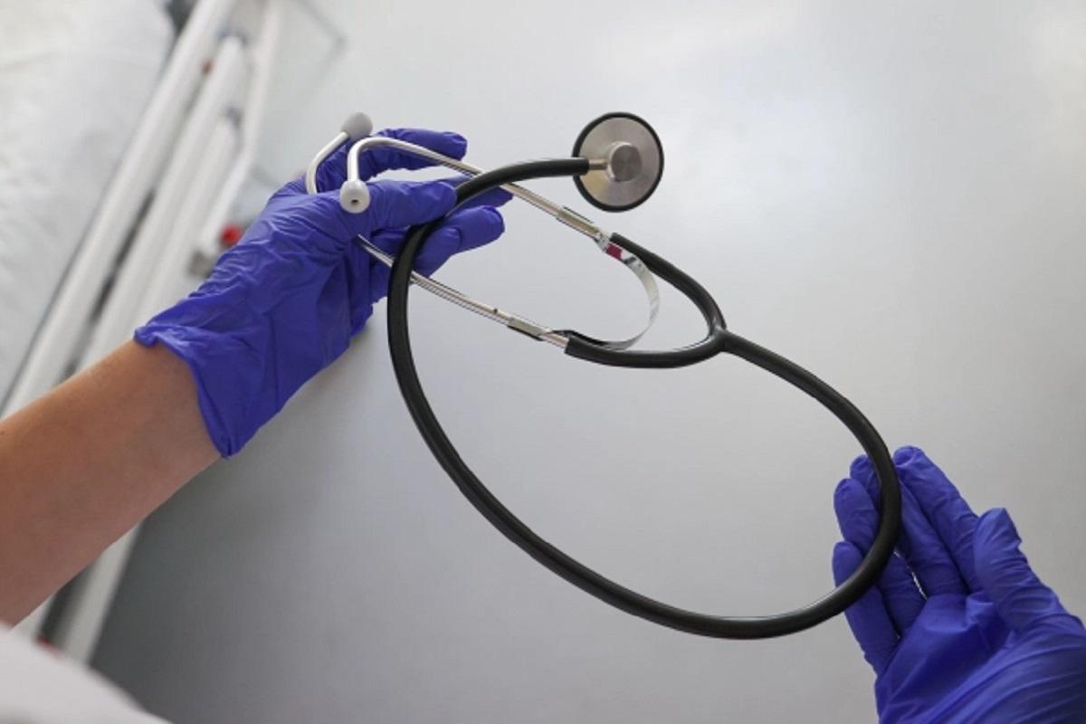 Врач Березовский рассказал о последствиях употребления рома