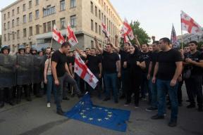 «Убить русофобию в зародыше». Как Грузия разозлила ЕС одним заявлением