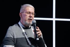 Когда на Луне появится первый город? Прогноз футуролога