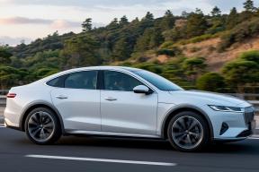 «У них просто нет новых моделей»: глава Ford объяснил, почему выбрал Xiaomi, а не Tesla