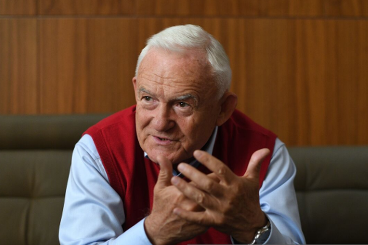 Речь идет о соучастии: бывший премьер Польши рассказал, кто мог помочь Миндичу сбежать