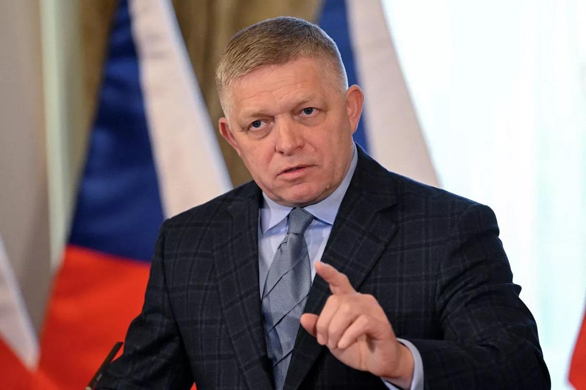 «Плохая и неработающая стратегия»: Фицо о попытках ЕС надавить на Россию