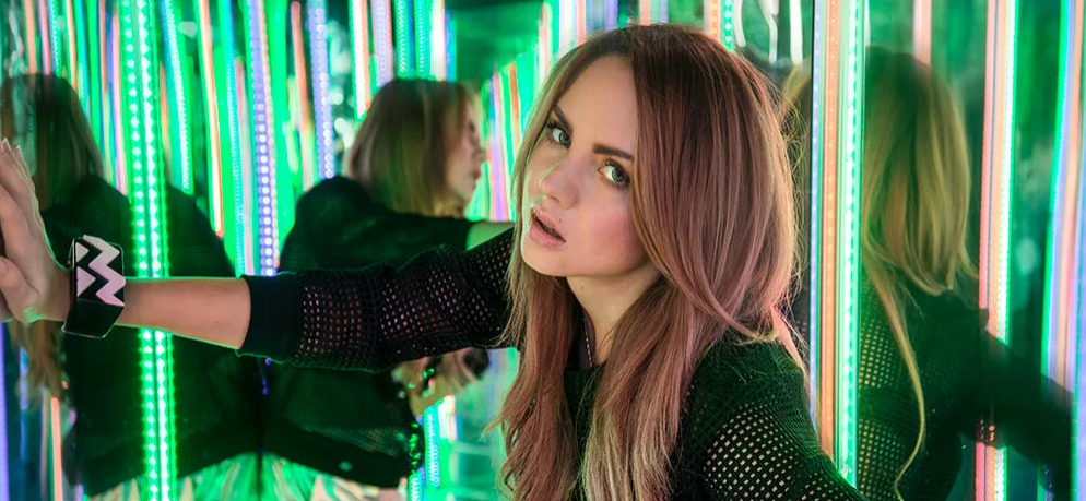 Певице МакSим назначено новое лечение из-за критического состояния