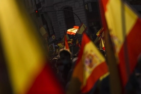 Союзники Санчеса выдвинули ультиматум из-за баз США и требуют вынести судьбу НАТО на голосование