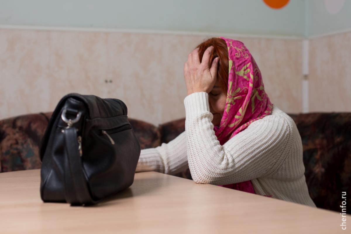 У жительницы Вологды мошенники выманили 6 кг драгоценностей, накопленных за десятилетия