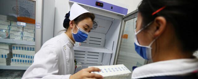 Власти Китая допустили до клинических испытаний новую вакцину от COVID-19