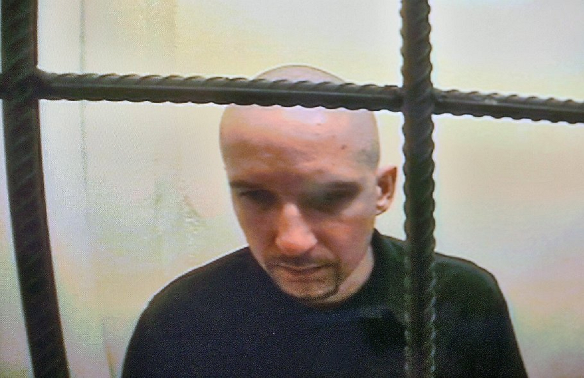 Как экс-милиционер Евсюков оказался в камере с евроремонтом и о чем «пыжик» умоляет Путина?